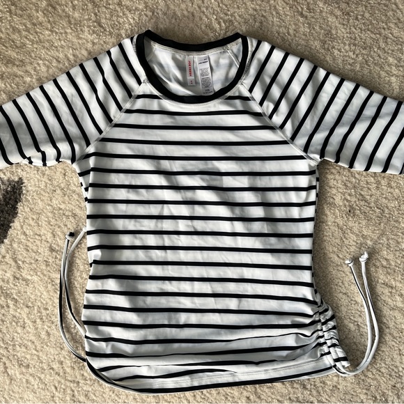 Joe Fresh Monochrome Striped Rash Guard - Picture 4 of 4
